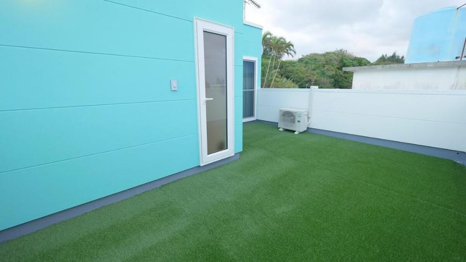 Okinawa Pool Villa Onna9A//沖縄プールヴィラ恩納9A Villa in Okinawa Prefecture
