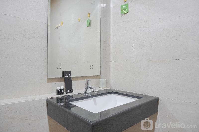 Nice Elegant 1BR at L'avenue Pancoran By Travelio Apartment in South Jakarta City