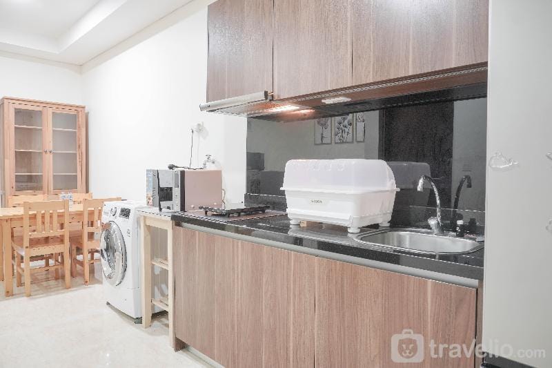 Nice Elegant 1BR at L'avenue Pancoran By Travelio Apartment in South Jakarta City