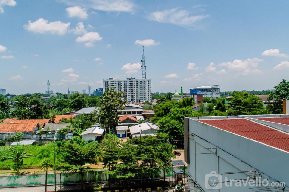 Fancy Nice Studio at Serpong Greenview By Travelio Apartment in Jakarta