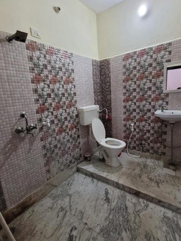 Lovely 1-bedroom apartment with all facilities. Apartment in Uttar Pradesh