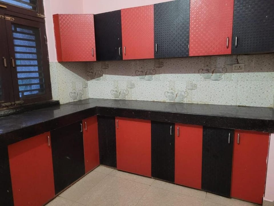 Lovely 1-bedroom apartment with all facilities. Apartment in Uttar Pradesh