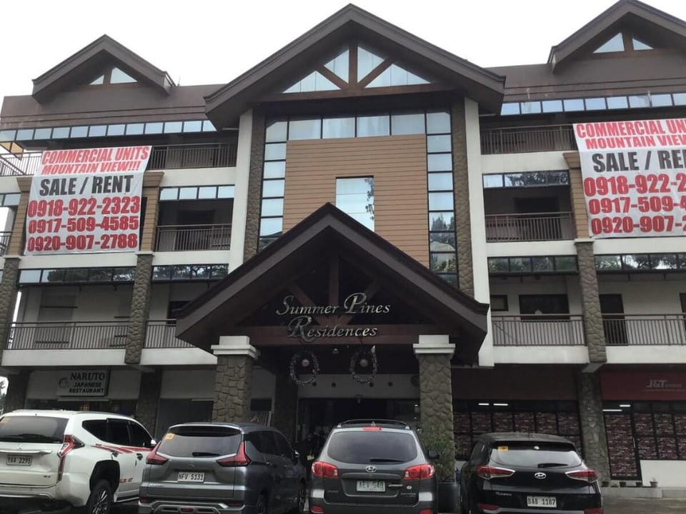 Bright and Sunny Condo at the Summer Capital Apartment in Baguio