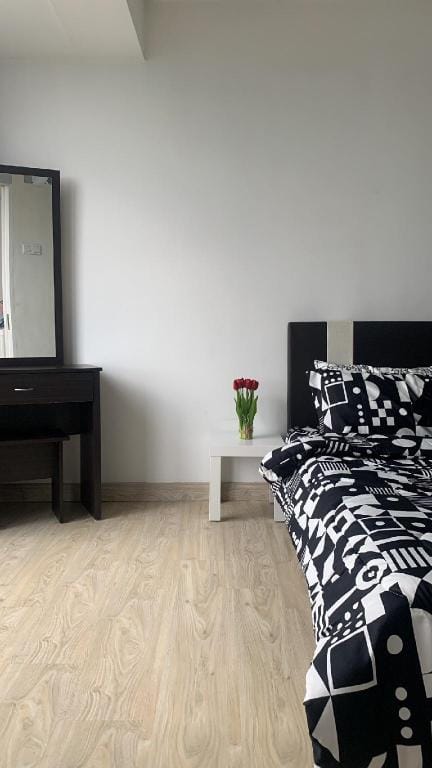 AmicaHomes studio unit 2 (free wifi and netflix) Vacation rental in Petaling Jaya