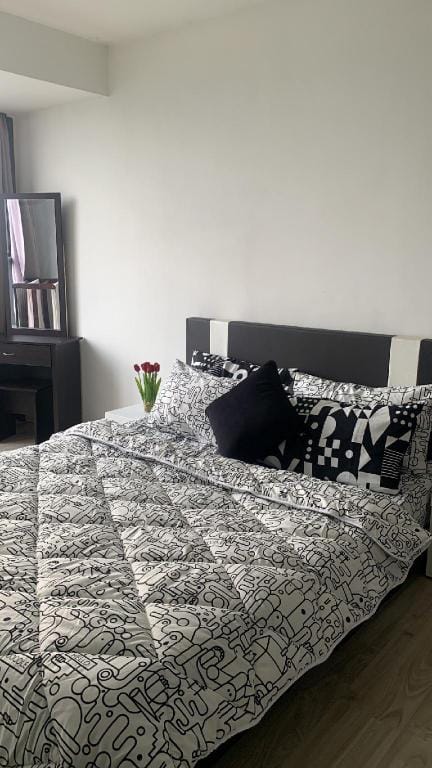 AmicaHomes studio unit 2 (free wifi and netflix) Vacation rental in Petaling Jaya
