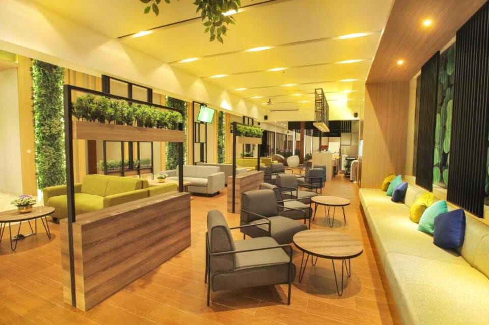 Adore 1 BR with Junior Suite Room #FR5 Apartment in Batu Layar