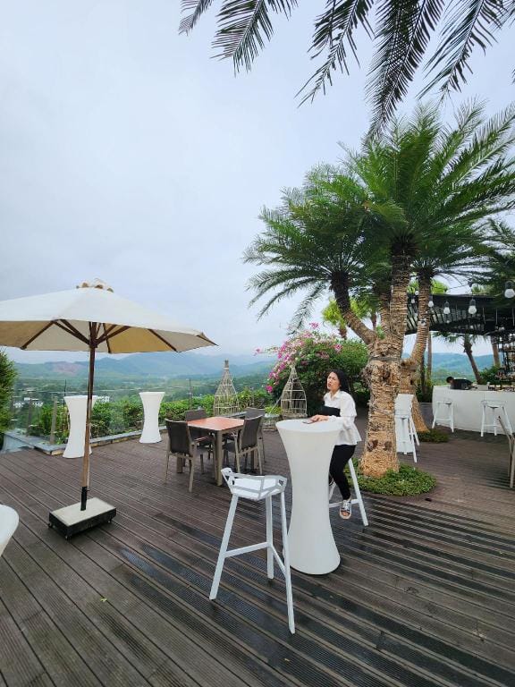Luxury Villa  LX12- Khu nghi duong dai lai Villa in Laos