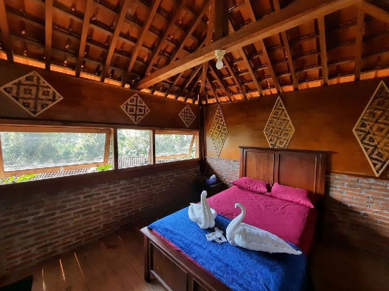 Homestay Kayu Dengan Suasana Pedesaan & Pegunungan Vacation rental in Special Region of Yogyakarta