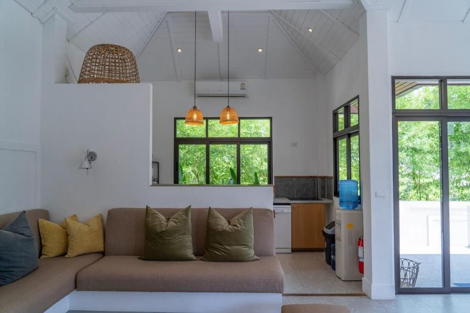 THALEMAAN Pool Villa, 3BR Villa in Ko Samui