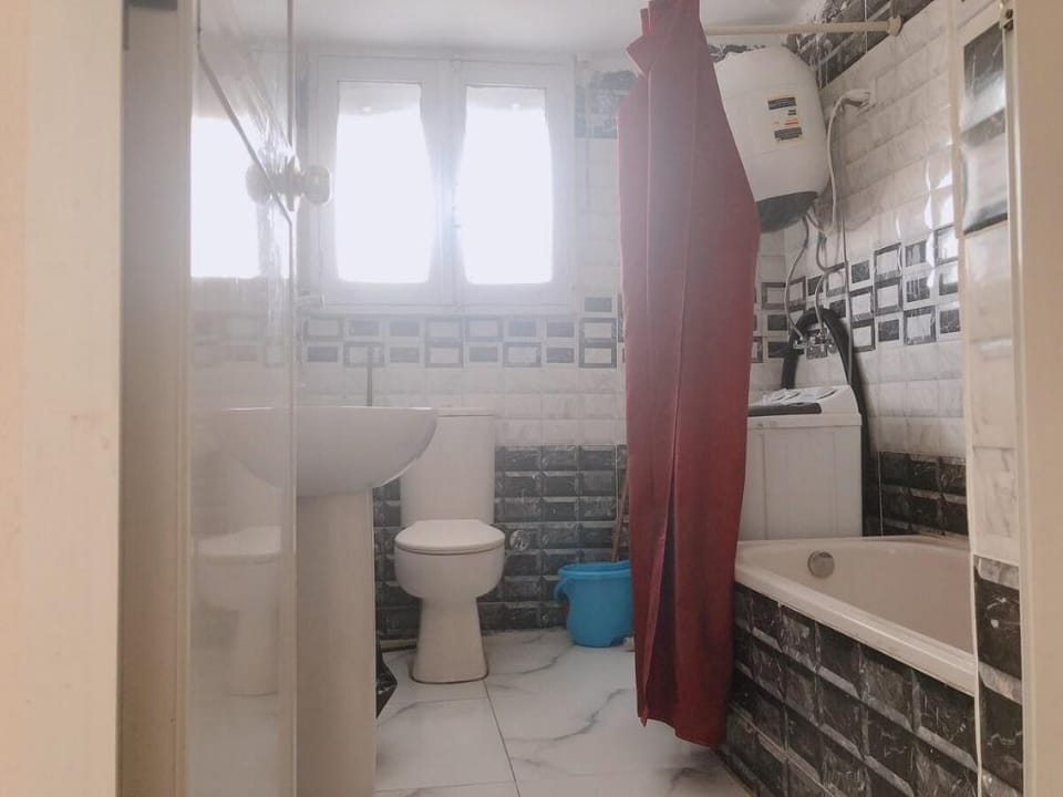 Joyful Apartment & Fabulous balcony downtown Cairo Vacation rental in Cairo