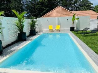 Villa Tippawan 4BR private pool in tropical garden Villa in Ko Chang