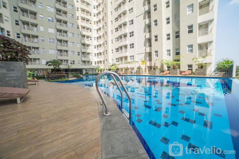Cozy Living 1BR Parahyangan Residence By Travelio Apartment in Parongpong