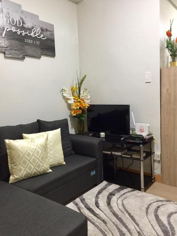Trees Residences Vacation rental in Quezon City