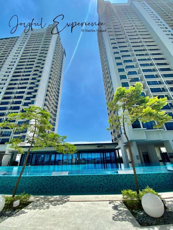 Breezy 2-8Px Trefoil | Setia City ShahAlam by SiS Apartment in Selangor, Malaysia