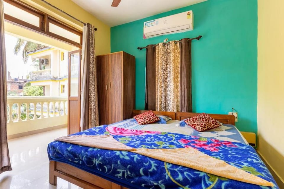 Calangute Pool Facing AC Budget 1bhk with WIFI Apartment in Calangute