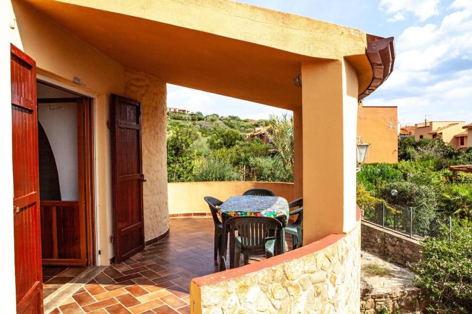 Casa Vacanze 200 mt spiaggia Ottiolu FPO01 Apartment in Sardinia