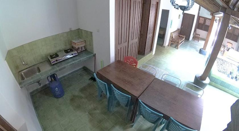 Limasan Wongso by We Stay Vacation rental in Special Region of Yogyakarta