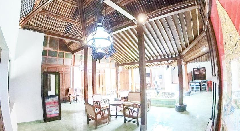 Limasan Wongso by We Stay Vacation rental in Special Region of Yogyakarta
