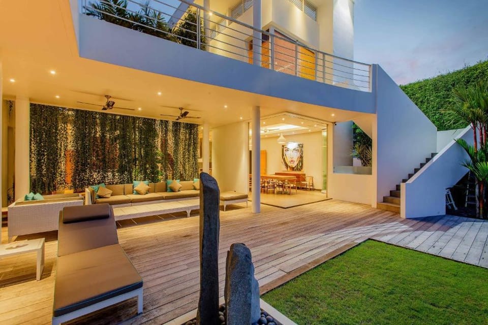 Luxury 4 BR Private Pool Villa at Kuta  ZN138A Villa in Bali