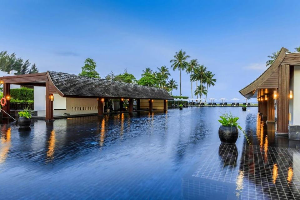 Khao Lak Beach Resort, A Marriott Vacation Club Resort Hotel in Khuekkhak