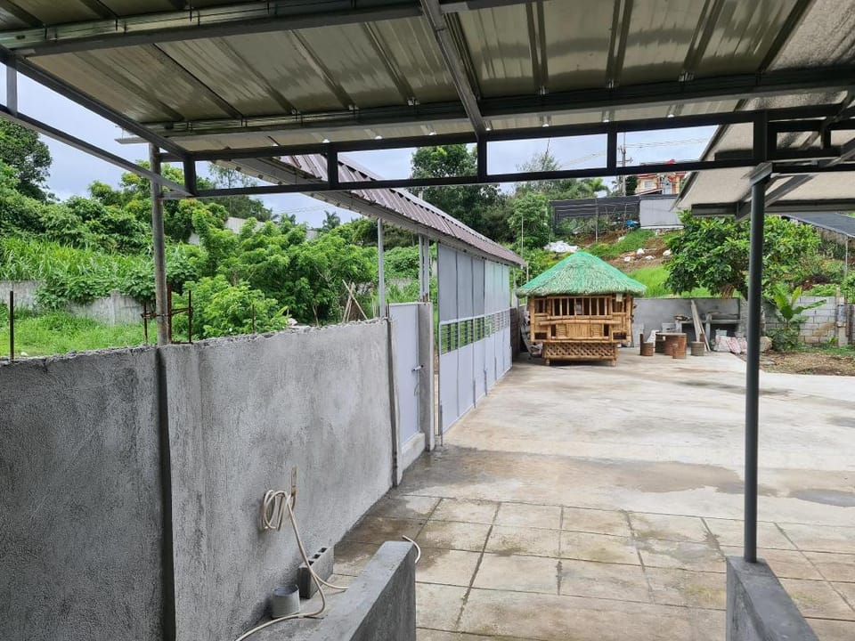 Tagaytay House by Bea & RM 4Br W/2Bathtubs Vacation rental in Tagaytay