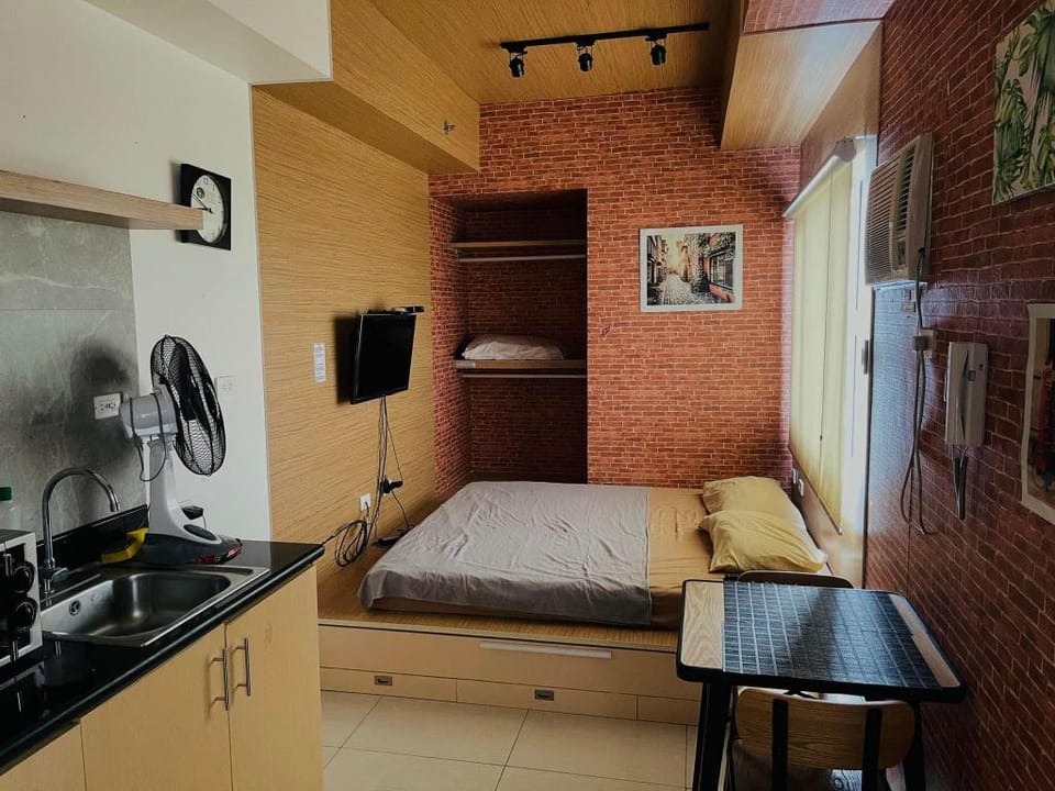 Staycation condotel sm north grass residences Vacation rental in Quezon City
