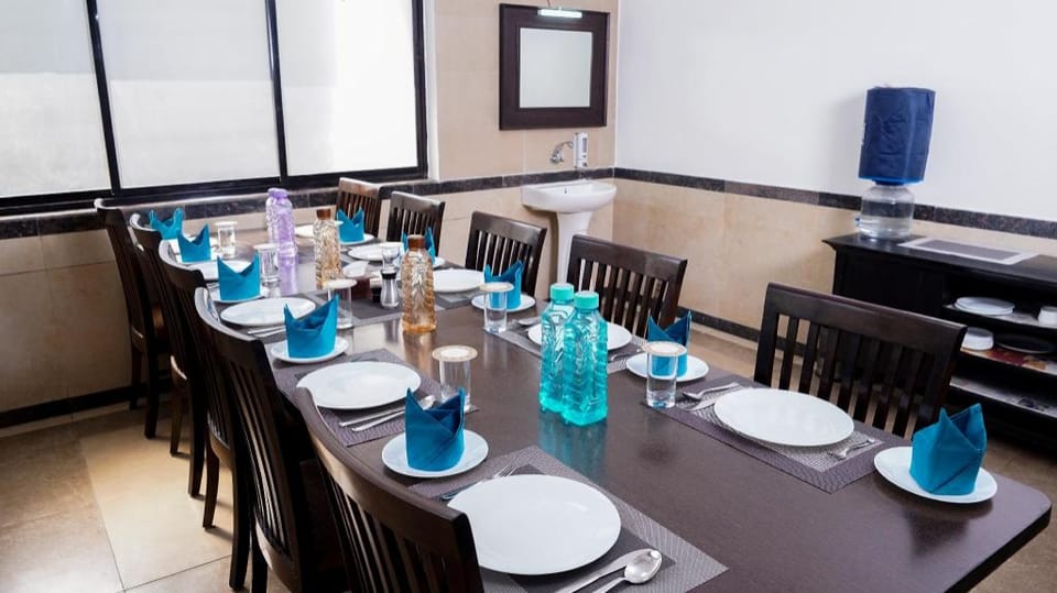 The Altruist Business Stays (Navi Mumbai-2) Bed and Breakfast in Maharashtra