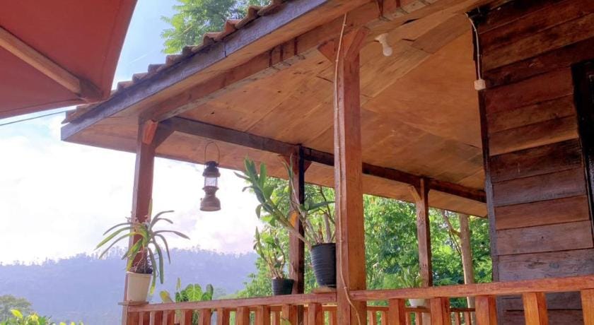 Kampung Bareto Cottage And Resto Vacation rental in West Java