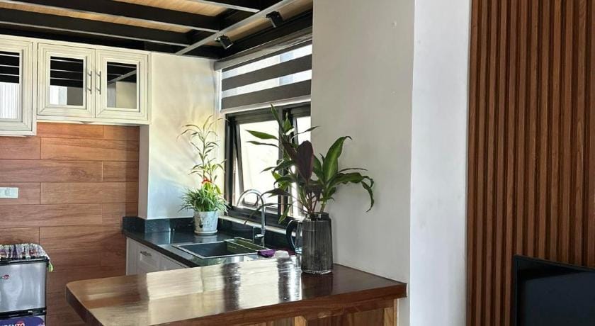 Burj Calapan Apartment hotel in Calabarzon