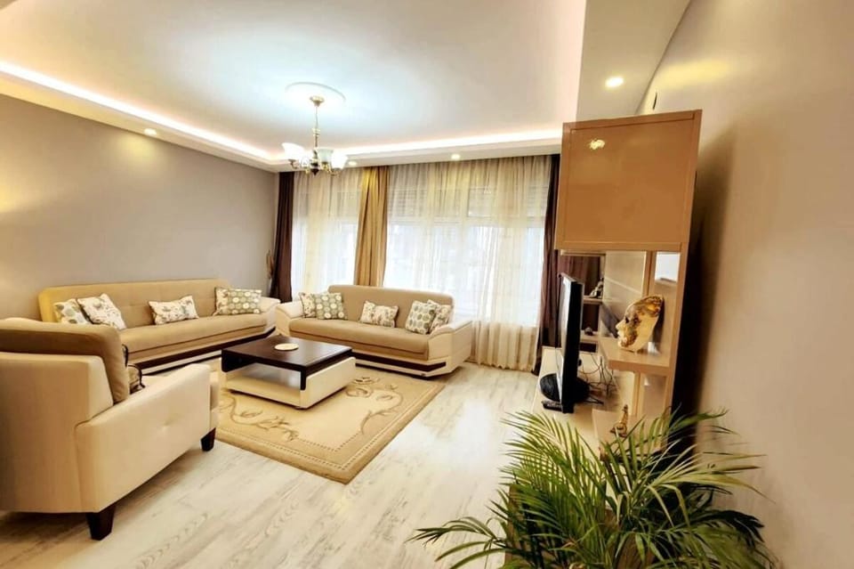 Elegant 3-Bedroom Apartment in the Heart of Sisli Apartment in Istanbul