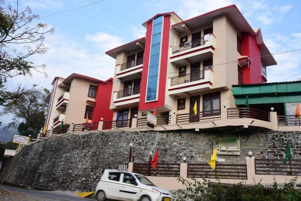 Goroomgo Hill View Homes Near Near Mall Road Bhimtal Hotel in Uttarakhand