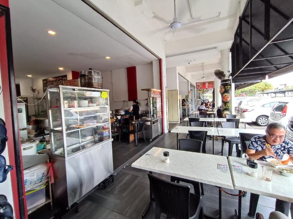 Roxy Apartment 3rd Mile Kch Lovely 2 BR Cozy Stay Apartment in Kuching