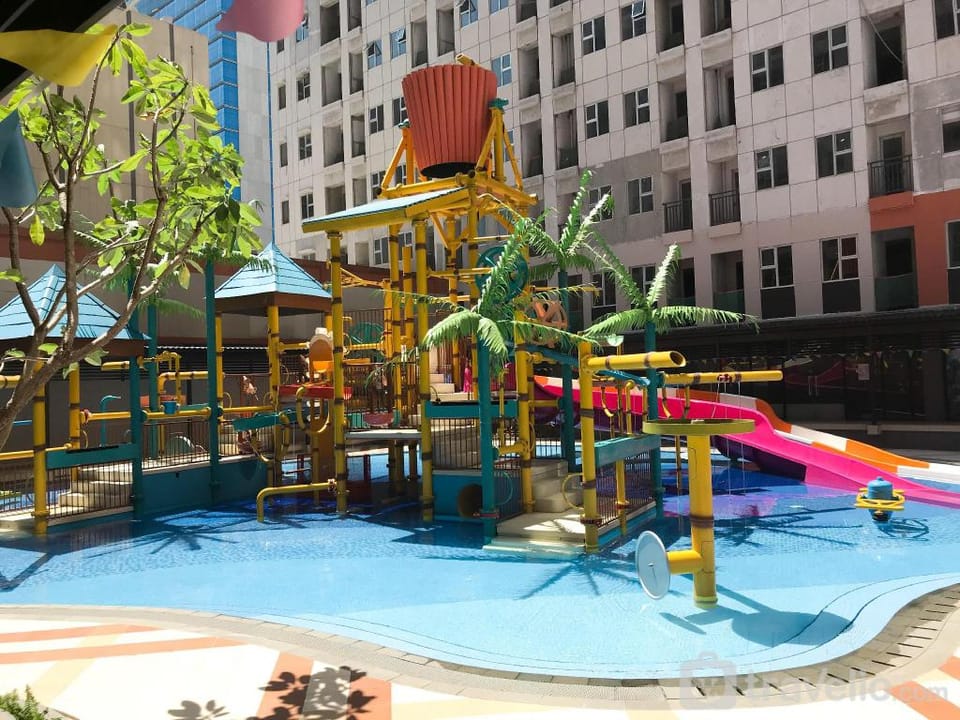 Pleasurable 2BR Transpark Juanda Apt By Travelio Apartment in West Java