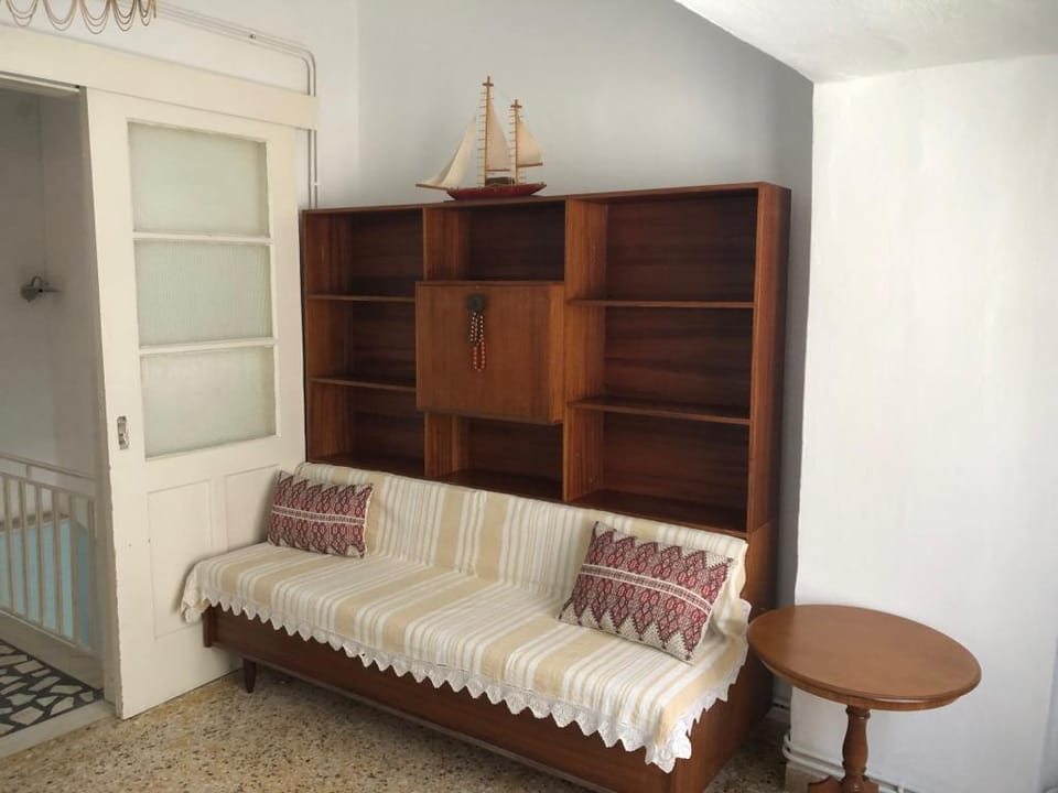 Apartment for upto6 pers, 10 minutes walk to the center of Heraklio Apartment in Heraklion