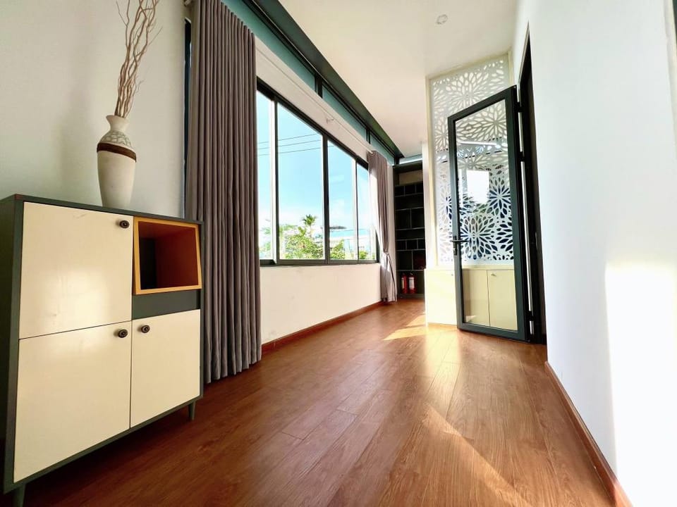 POOL VILLA 4BR Near Beach Villa in Da Nang