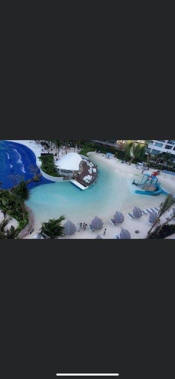 Azure Jen and Nick staycation condotel  Apartment in Pasay