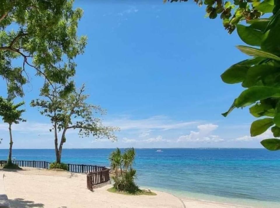 Mactan Newtown Condo for daily rent Apartment in Lapu-Lapu City