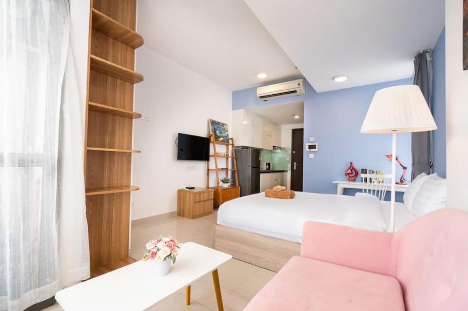 Miredu private studio with pool in heart of city Apartment in Ho Chi Minh City