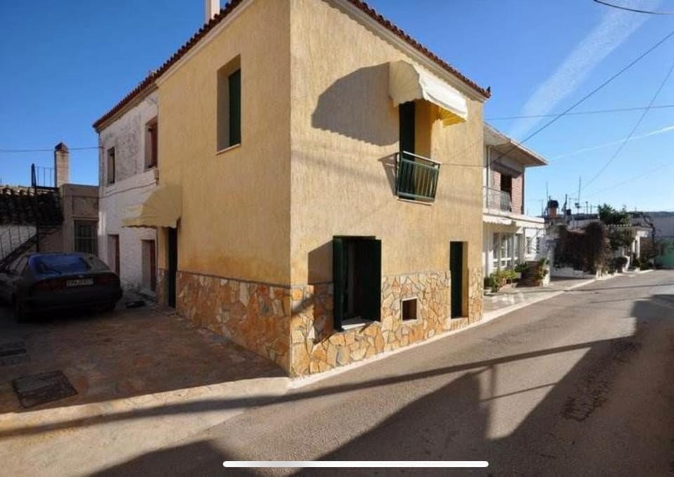 Traditional village house  Vacation rental in Argolis, Greece