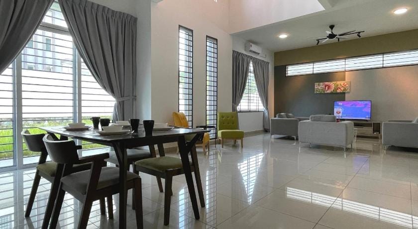 Desaru Arcadia Villa by Beestay 5 Mins to Beach Vacation rental in Johor