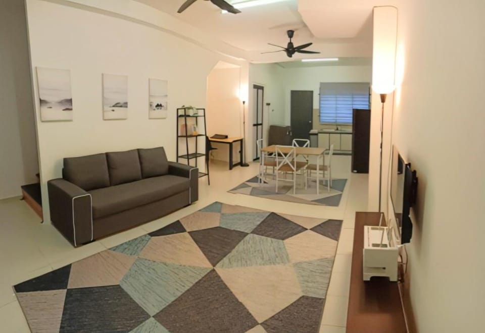 NF Mattis Homestay-3BD2BT Scientex Durian Tunggal Vacation rental in Malaysia