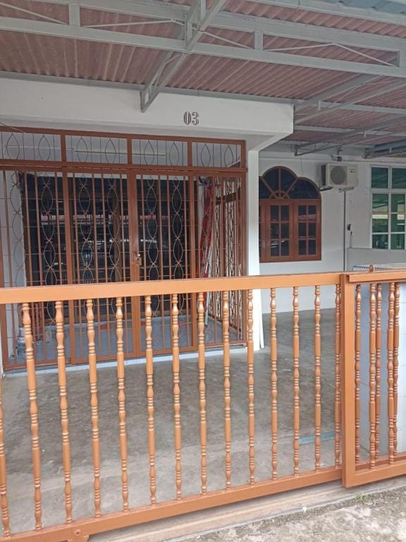 Embun’s Guesthouse di bandar Kangar! Vacation rental in Kedah