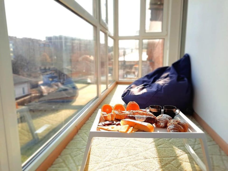 Chill pill and billiards. Сеть Alex Apartments Apartment in Ukraine