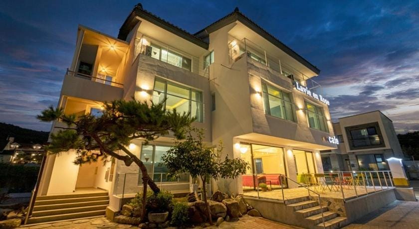Gyeongju Labiang Rose Pension Bed and Breakfast in South Korea