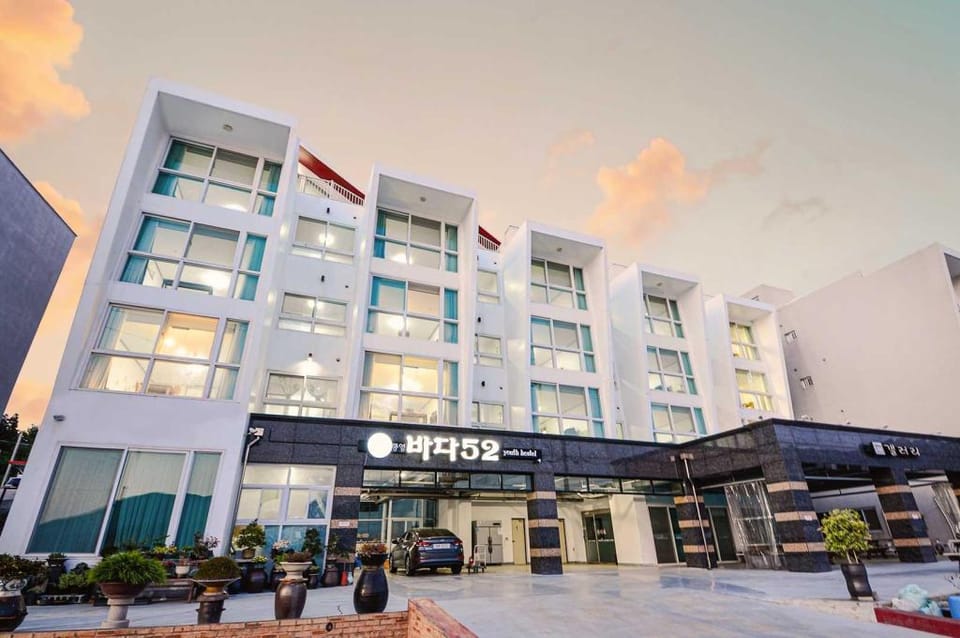 Bada 52 SPA Pension Bed and Breakfast in South Korea