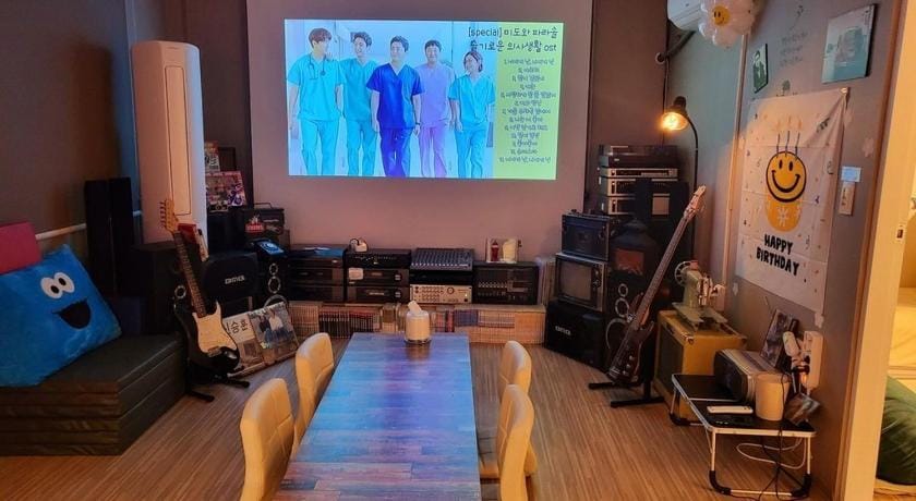 Donghae Mookhoae Pension Bed and Breakfast in South Korea