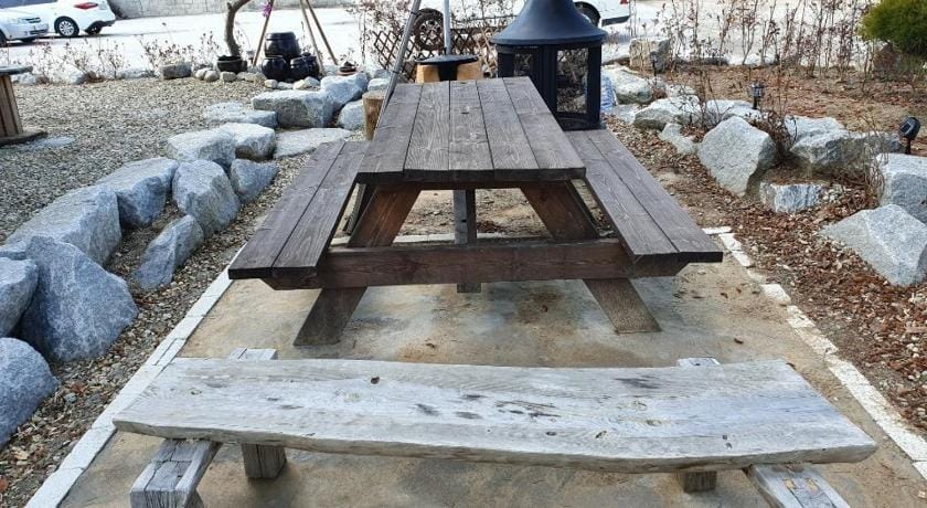 Jeonju Hanok Maeul Daeseung Jeongdam Hanok Dockchae Pension Bed and Breakfast in South Korea