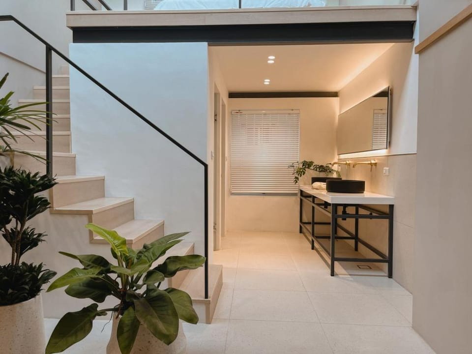 Deeplight Bed and Breakfast in Hengchun Township