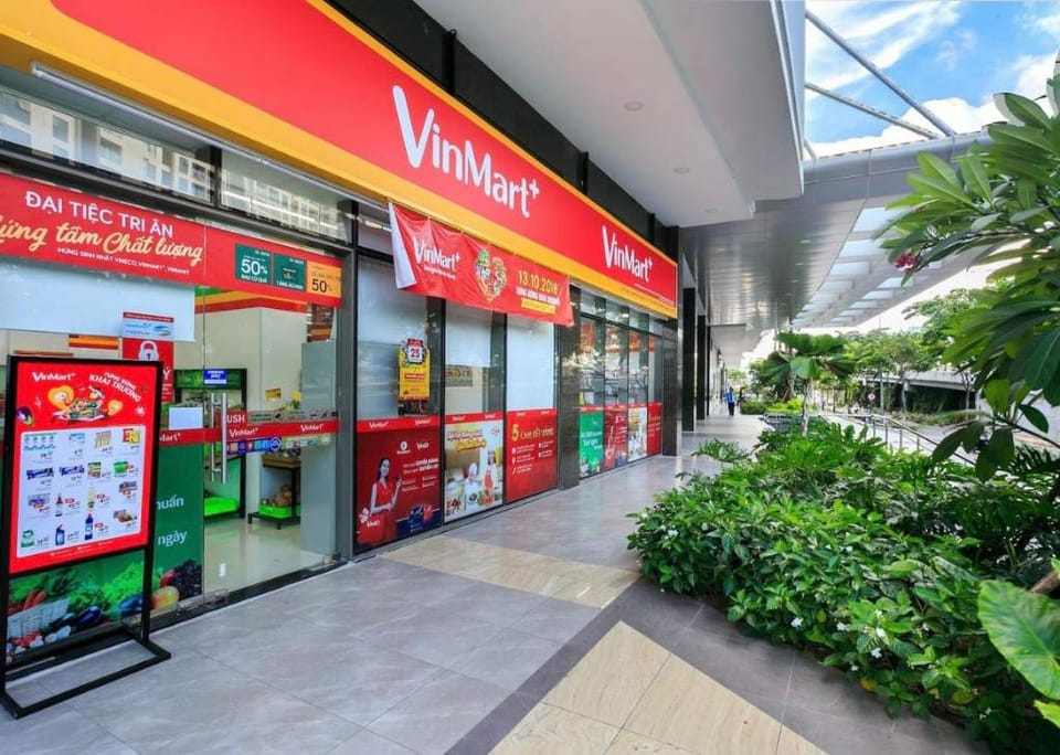 City View + Pool, Gym + Netflix 5Mins To Ben Thanh Apartment in Ho Chi Minh City