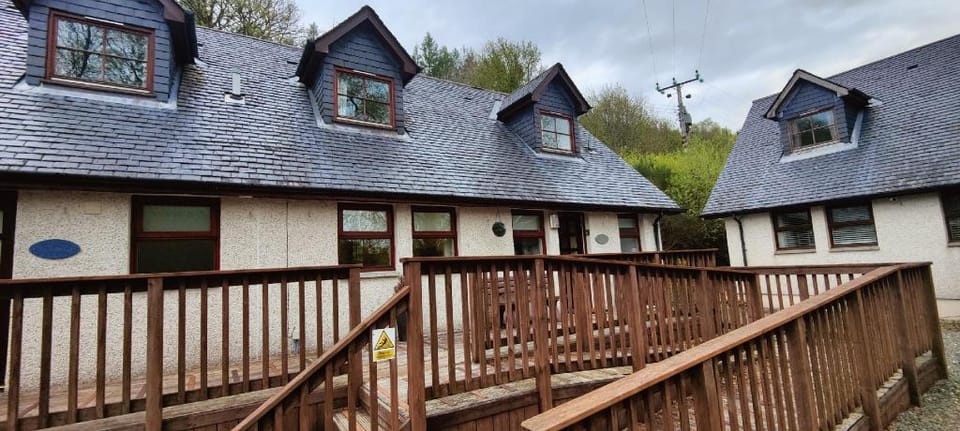 Ben Reoch Cottage - Loch Lomond & Arrochar Alps Hotel in Scotland